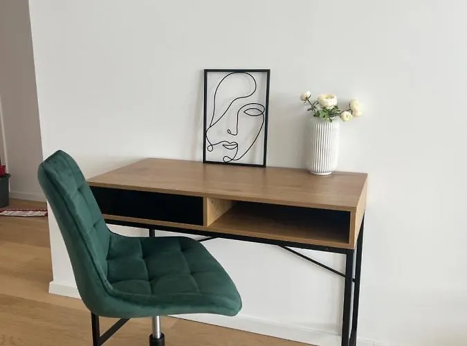 Apartment New Downtown Couple Minute From The Old Town Bratislava