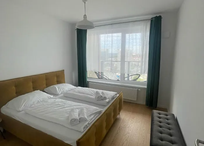 New Downtown Couple Minute From The Old Town Apartman *