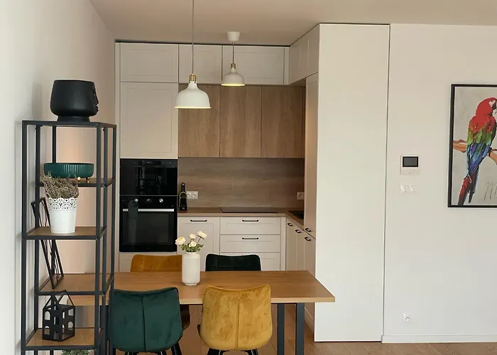 New Downtown Couple Minute From The Old Town Apartman