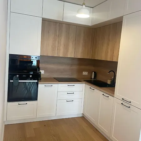 New Downtown Couple Minute From The Old Town Apartmán *