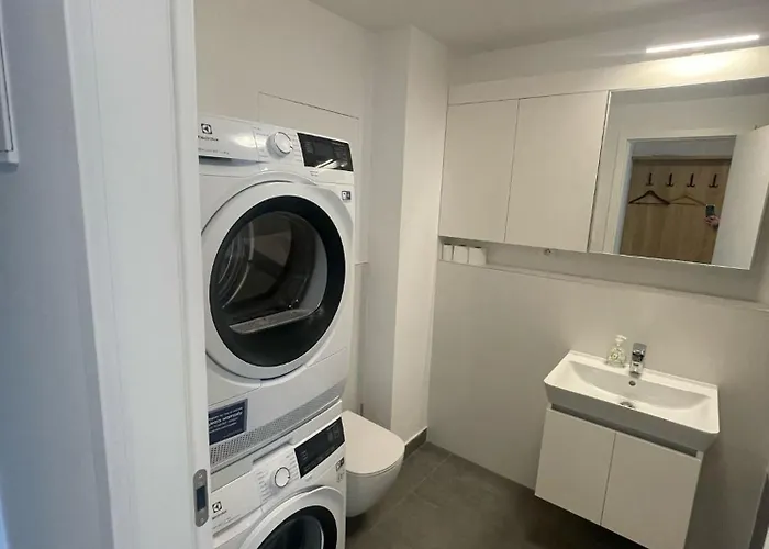 New Downtown Couple Minute From The Old Town * Bratislava